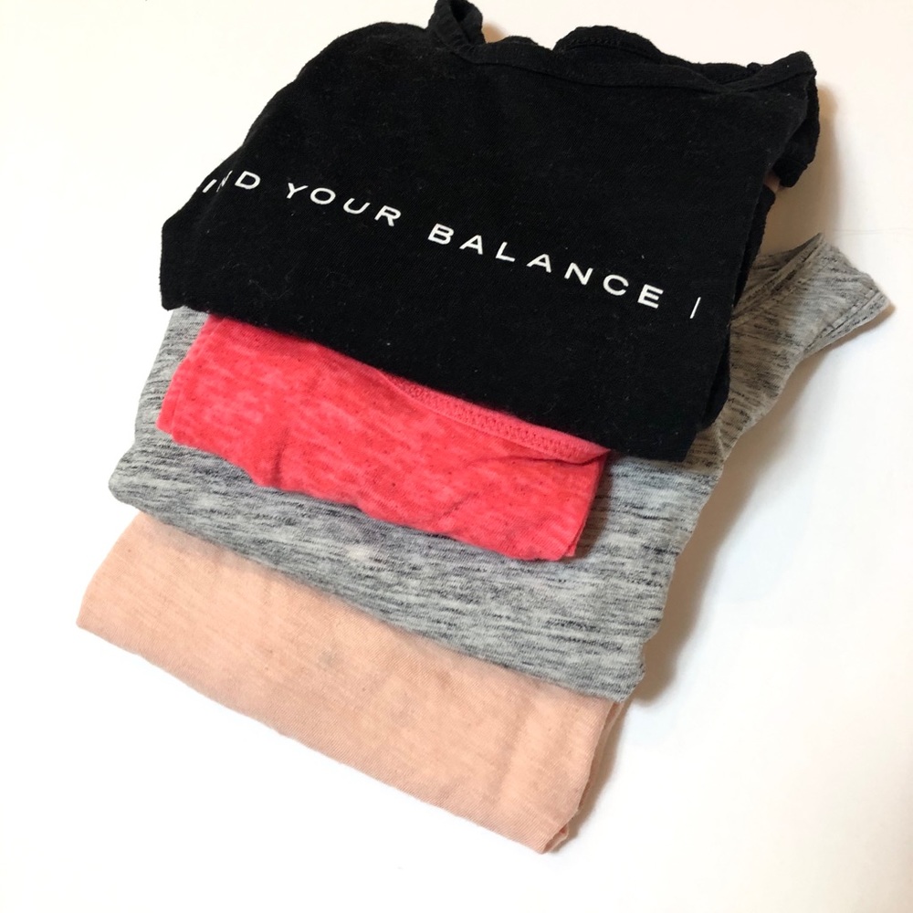 Workout Tanks Lot